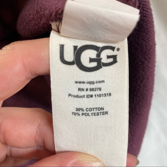 UGG Maroon Cowl Neck Pullover Sweatshirt 3/4 Sleeves Size XL - Picture 9 of 10